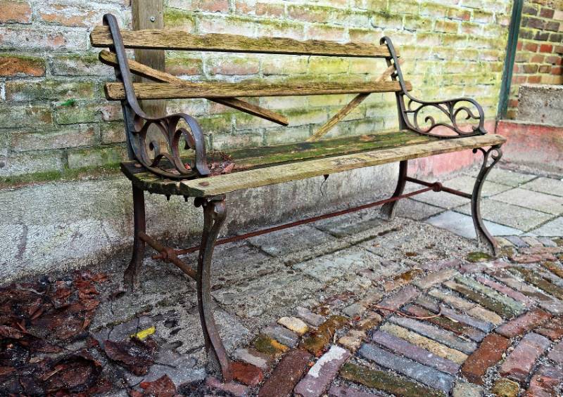 Restore Your Garden Furniture With Our DIY Kits