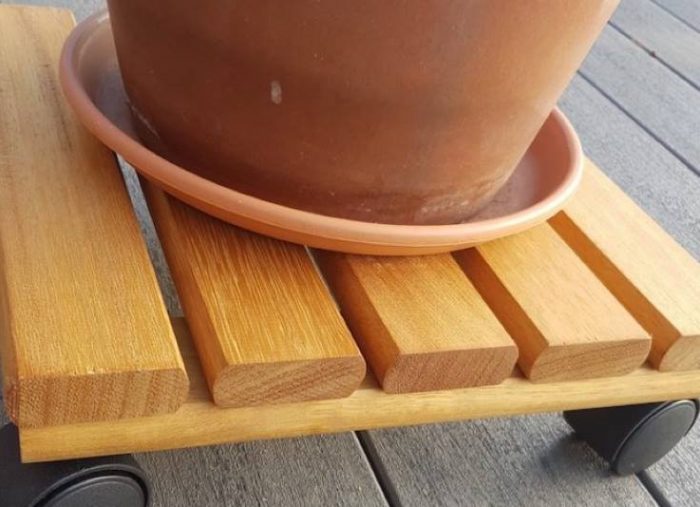 rolling plant stand